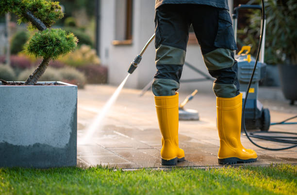 Best Garage Pressure Washing  in Lawndale, CA